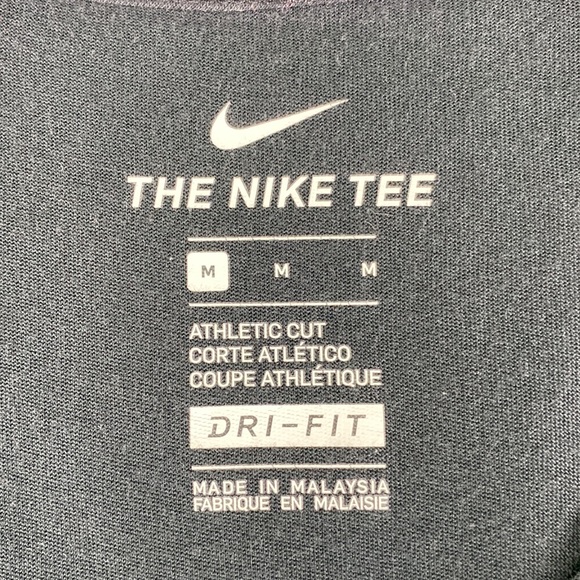 Nike Athletic Cut Black Swoosh Graphic Tee - Picture 13 of 15